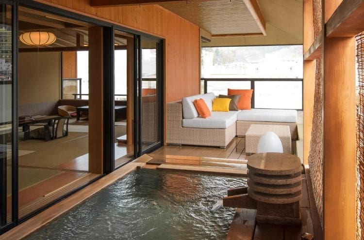 Abuyara Tousen Ryokan in Nagano, Japanese style hotel with private onsen